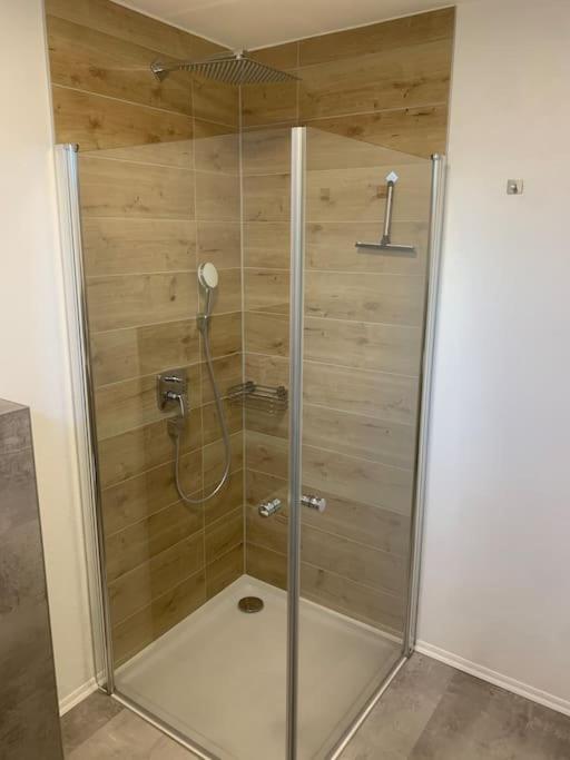 Moderne, helle Ferienwohnung in Au am Rhein Exterior foto